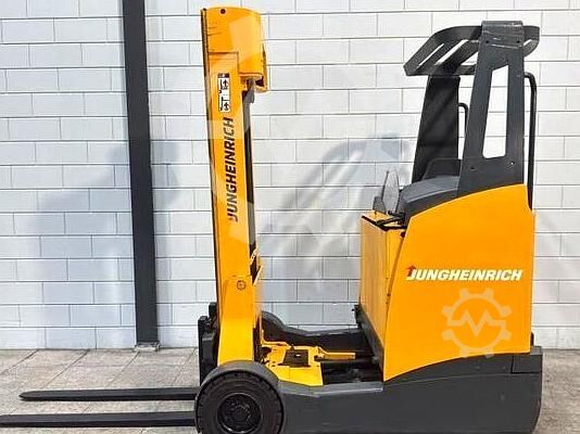 Chariot à mât rétractable Jungheinrich ETV C16