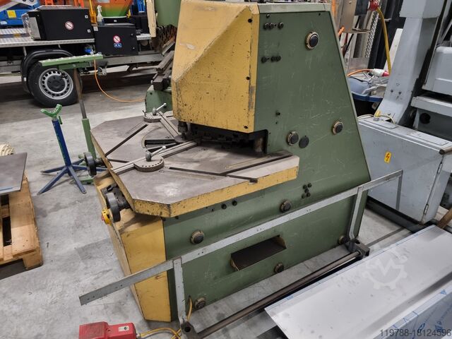 Mašina za notching FIM Versa 206