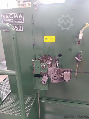Machine voor het maken van schroeven SACMA SP250