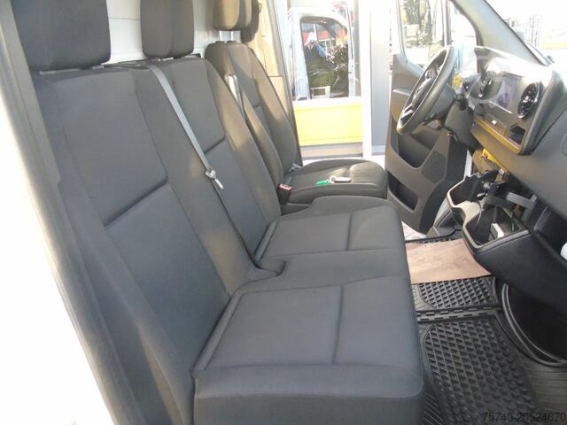 Maleta Mercedes-Benz Sprinter 314 + lift