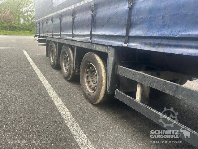Semiremorcă deschisă cu prelată Schmitz Cargobull Curtainsider Mega