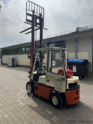 Wózek widłowy Nissan Typ PH 02A25U