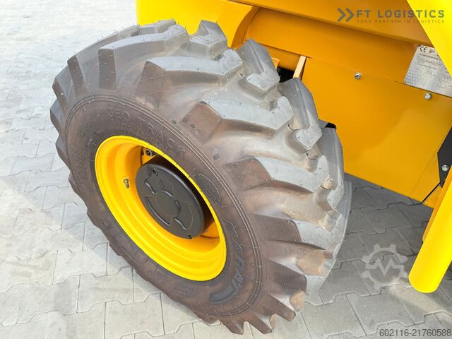 Terränggående gaffeltruck JCB 940 / TRIPLEX 4500 / FREE-LIFT NEW TIRES