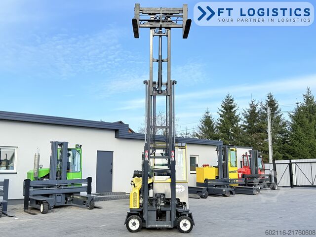 Fyrvägstruck Combilift CB3000 GAS TRIPLEX 4900 FREE-LIFT