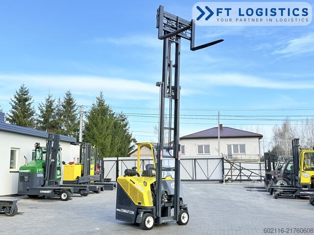 Fyrvägstruck Combilift CB3000 GAS TRIPLEX 4900 FREE-LIFT