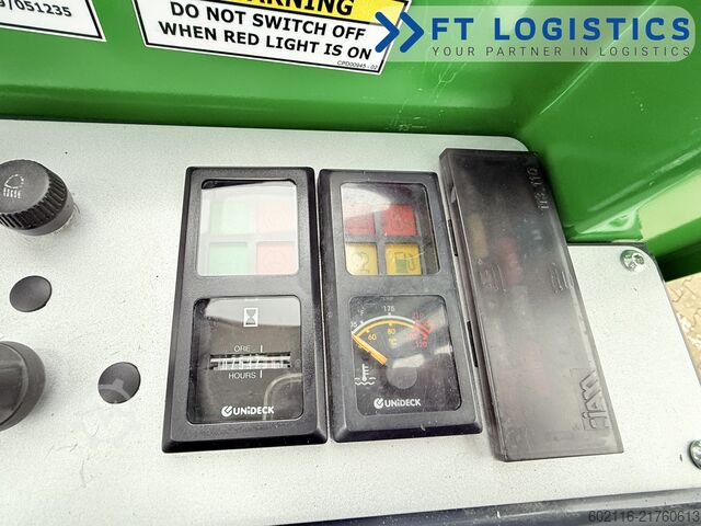 Fyrvägstruck Combilift C3000 DIESEL WIDE FORK POSITIONER DUPLEX