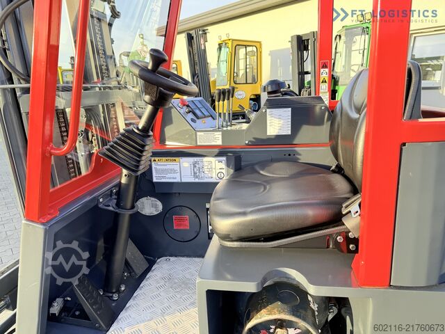 τετραπλής κατεύθυνσης περονοφόρο όχημα Combilift C3000CB GAS TRIPLEX 4900 FREE-LIFT