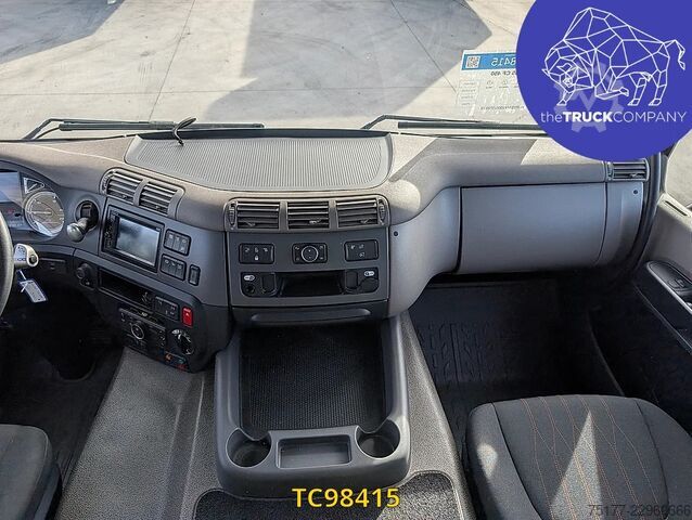 Standard-SZM DAF 85 CF 450