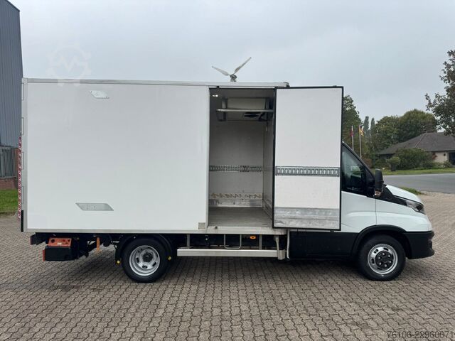 Izotermiczny van chłodnia IVECO Daily 35C14 Tiefkühlkoffer mit LBW **Carrier***