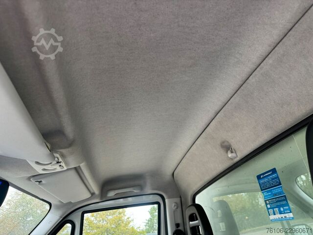 Izotermiczny van chłodnia IVECO Daily 35C14 Tiefkühlkoffer mit LBW **Carrier***