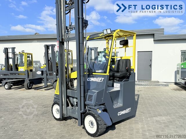 Wózek widłowy czterokierunkowy Combilift CB4500 GAS TRIPLEX 6400 FORK POSITIONER