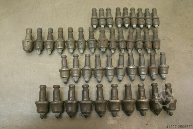 Dents de broyeur 43 pièces unbekannt Aufnahme Ø 17 mm