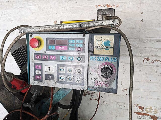 Szalagfűrész Berg & Schmidt BS 280 Plus