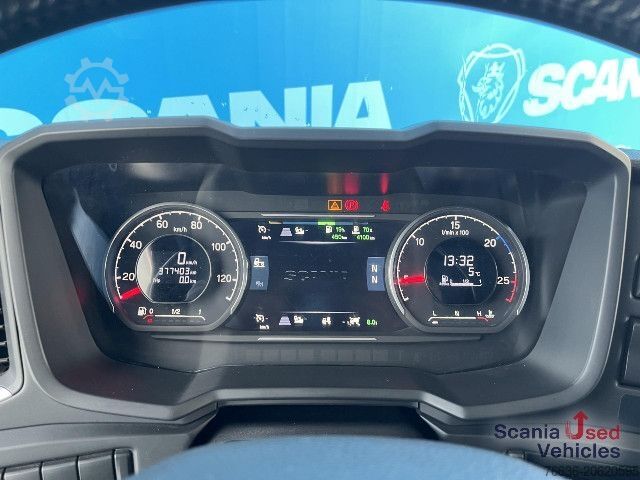 Camion de materiale periculoase Scania R 450 A4x2N RETARDER 8T FULL AIR DIFF-L P-AIRCO