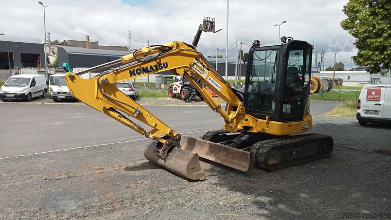 Minigraafmachine < 7t Komatsu PC55MR-5E0 with 3 buckets