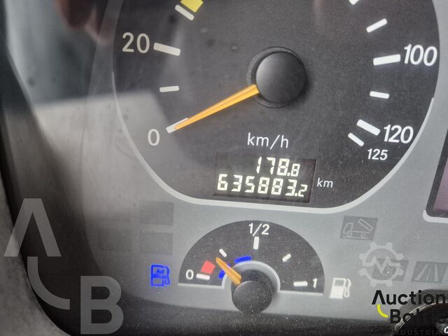 Tipper Mercedes-Benz Actros 5048 AK