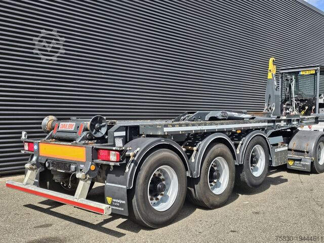 Hakenarmsystem Van Bouwel 25T HOOKLIFT / ABROLKIPPER / LIFT AXLE