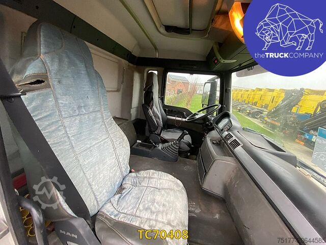 Remorca platformei MAN TGS 400