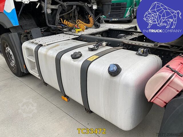 Standard-SZM Mercedes-Benz Actros 1945