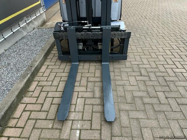 VS-22509 Elektrische triplex heftruck RX60-30 bj2019 STILL RX60-30