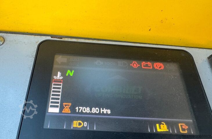 Τετρακατευθυνόμενο περονοφόρο ανυψωτικό όχημα Combilift C4000/ 2021 year / 1708 hours !!!!