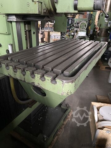 Fresadora de ferramentas MAHO MH 800 P