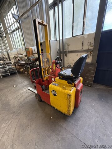 Vorkheftruck Peg F1040 EB