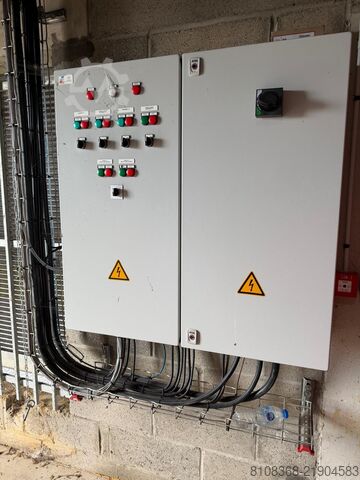 Riscaldamento e ventilazione centrale termica Riello rtg 2100