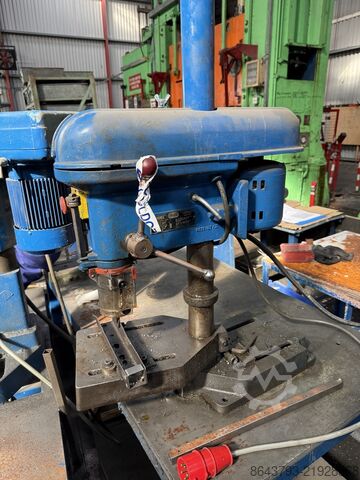 Stolní vrtačka W.J. Meddings Ltd. Bench Pillar Drill