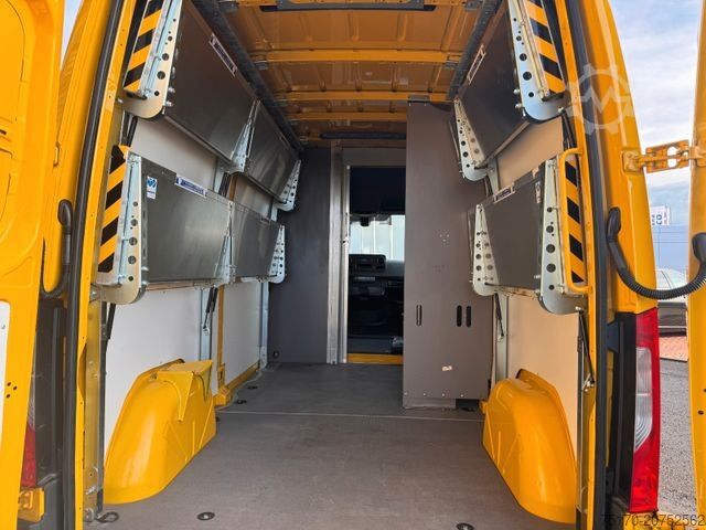 Bestelwagen met verhoogd dak MERCEDES-BENZ eSprinter 312 DHL Regal KEP-Ausbau