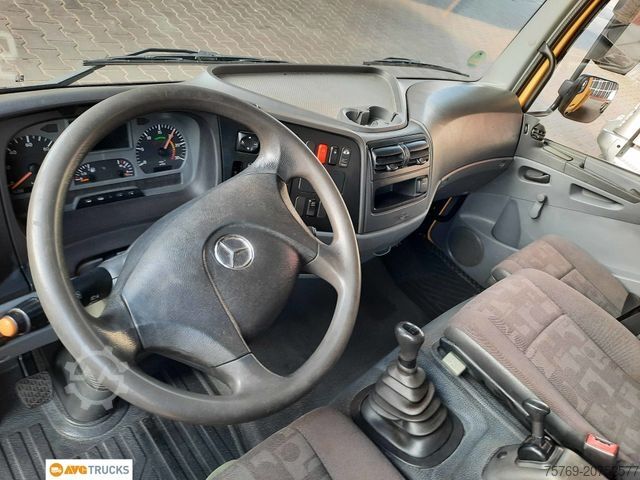 Pick-up bestelwagen MERCEDES-BENZ 815 ATEGO Pritsche 3. Sitz