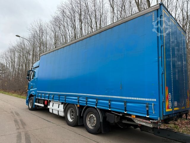 Samochód ciężarowy z plandeką typu platforma MERCEDES-BENZ Actros 2545 / Retarder / Volumenzug