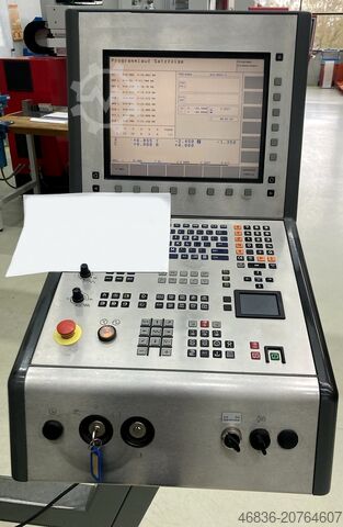 ITNC-530 / HSK-A63 / 18 000 obr/min / Chłodzenie przez wrzeciono (IKZ) DMG DMU 70 Evo