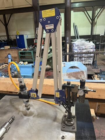 Machine à tarauder interne Vertex Tapping machine