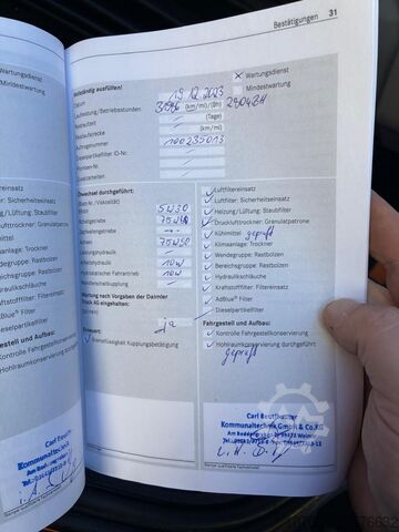 Inny Mercedes-Benz Unimog U 427 mit Mulag Kombinationmähwerk MKM 700