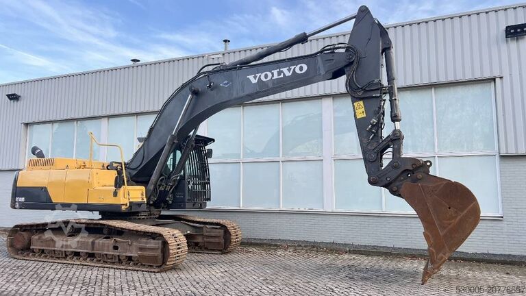 Crawler excavator Volvo EC 300 D L