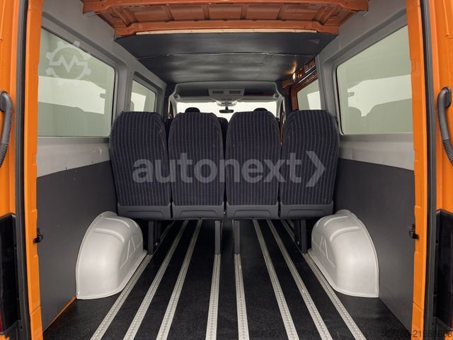 Minibuss VOLKSWAGEN Crafter 30 TDI *TOP ZUSTAND* 1.HAND+9-SITZE (082