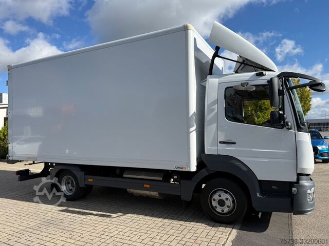 Dobozos furgon MERCEDES-BENZ Atego 818 L Koffer/Klima/Motorbremse/EURO6 E