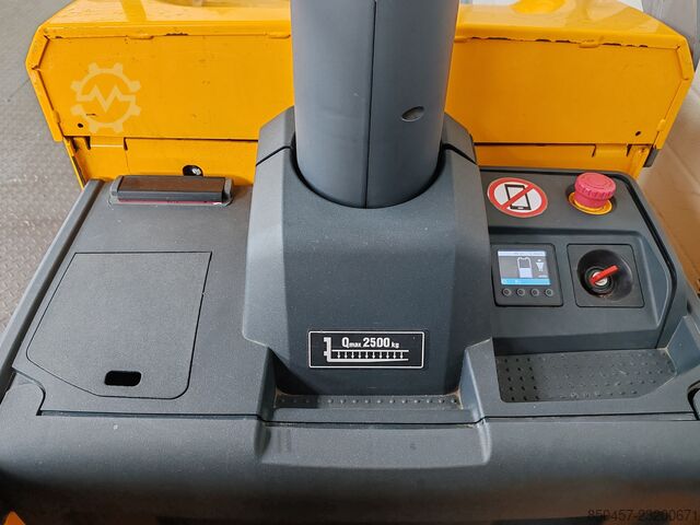 Transpalette manuel Jungheinrich ERE 225 2.5t/ 2021y/ 4431h