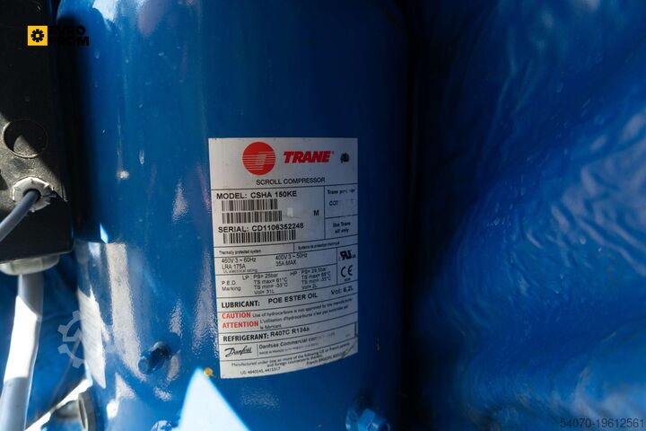 Chiller Used Aircooled chiller CARRIER 30RA 090 B0723 PEE 89 kW. 2009 yom