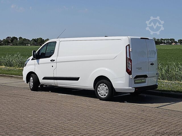 Stationvogn med højt tag FORD TRANSIT CUSTOM 2.0 L2H1 Airco Euro6 130