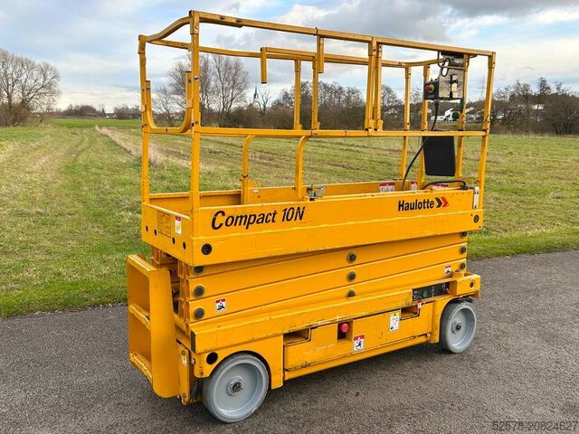 Scissor lift Haulotte Compact 10 N