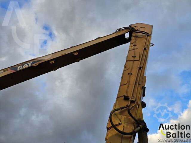 Crawler excavator Caterpillar 320 EL