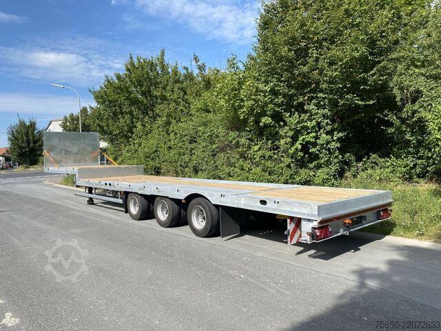 Open oplegger Möslein ST 3-Plato 9,4  3 Achs Satteltieflader Plato 45 t GGfür Fertigteile, Baumaschinen oder Container