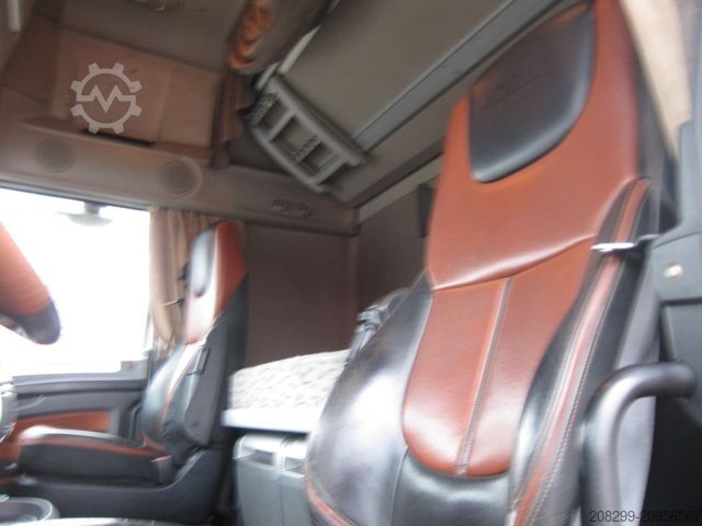 Standardní tahač DAF XF 460Super Space Hydrauliek Top!