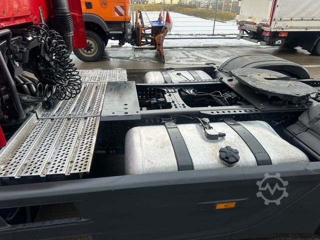 Objemový tahač MERCEDES-BENZ 1848 LS Low Liner Big Space 2xTank