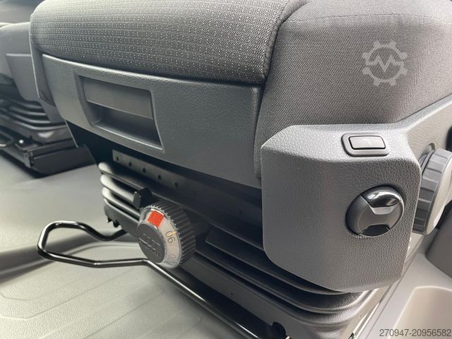 Furgão de teto alto MAN TGE 3.180 L4H3 Kasten STANDHZ ACC LED SITZHZ