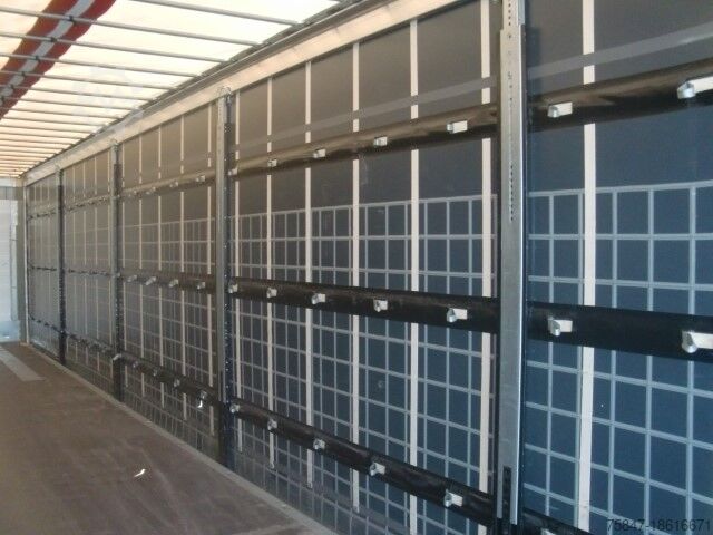 Přívěs s plošinou a plachtou Schmitz Cargobull SCS 24 lang 15.00 Lenkachse Powercurtain