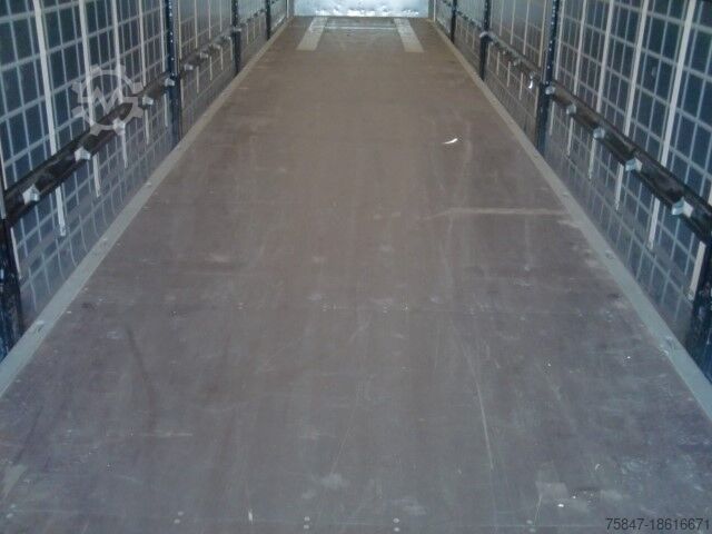 Přívěs s plošinou a plachtou Schmitz Cargobull SCS 24 lang 15.00 Lenkachse Powercurtain