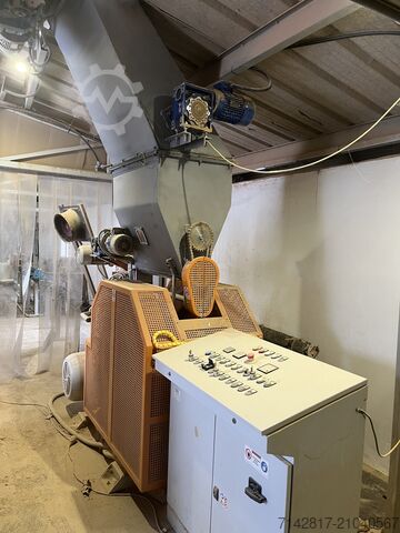 Presa za briketiranje DIPIU MB60